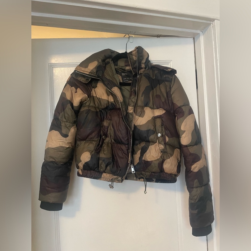 Bershka medium camo cropped jacket